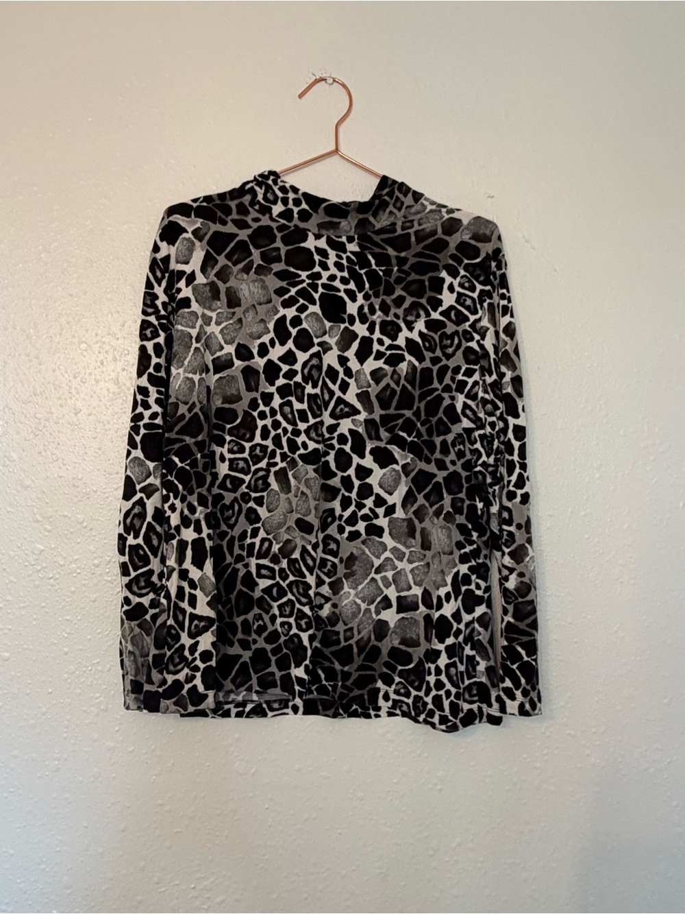 Carlisle Black and White Leopard Print Top viscose size XXL